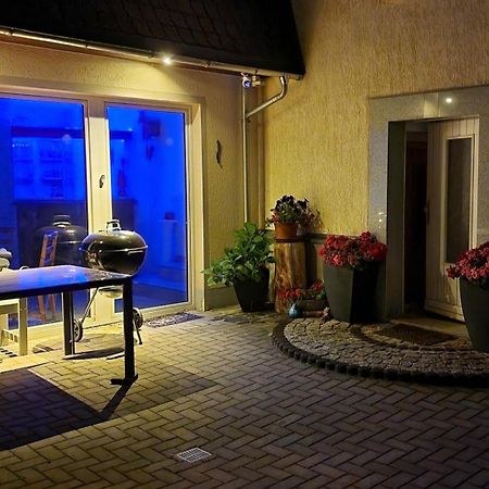 Ferienwohnung Haus Sonnenblick Burkhardtsdorf Exterior foto